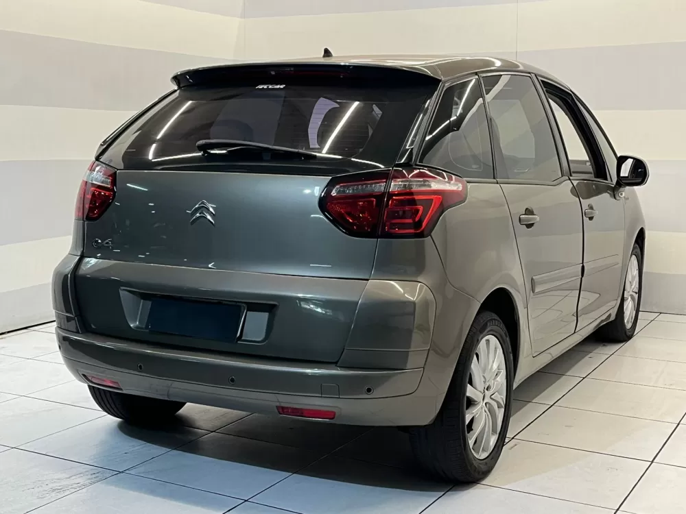 Citroën C4