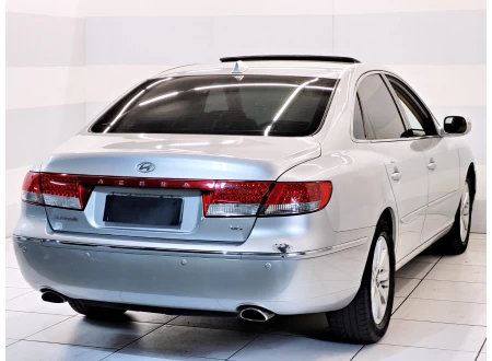 Hyundai AZERA