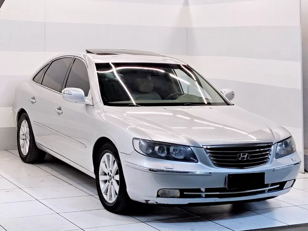 Hyundai AZERA