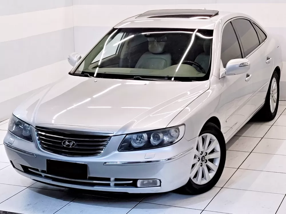 Hyundai AZERA
