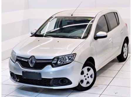 Renault SANDERO