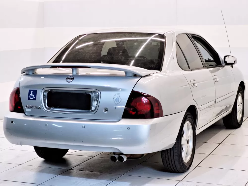 Nissan Sentra
