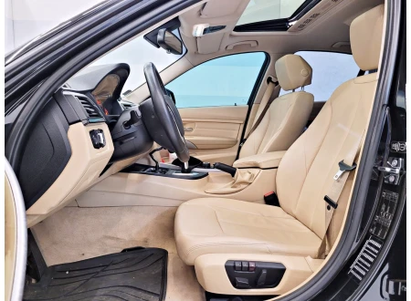 BMW 328i