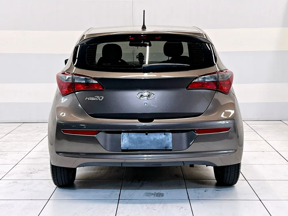 Hyundai HB20