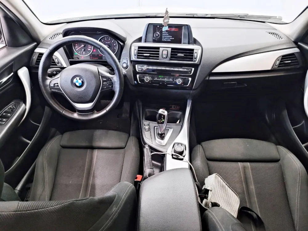 BMW 120i