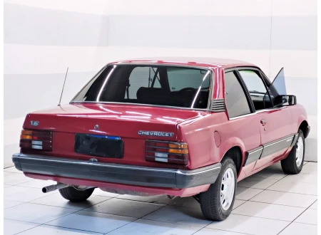 Chevrolet Monza