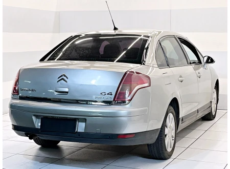 Citroën C4