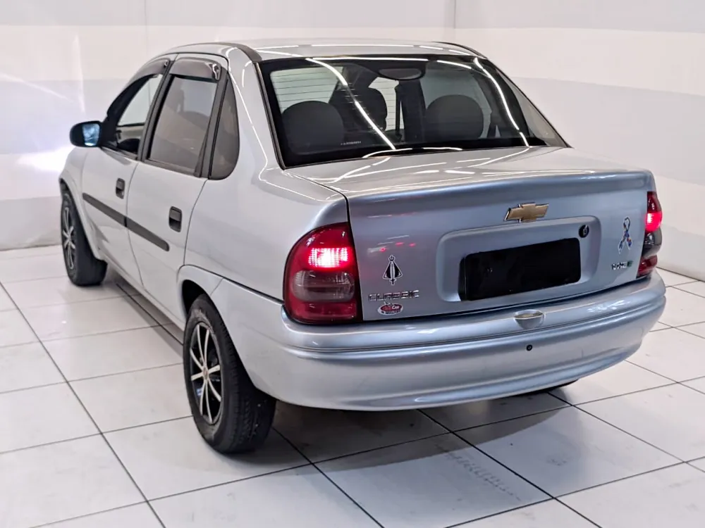 Chevrolet Classic Life