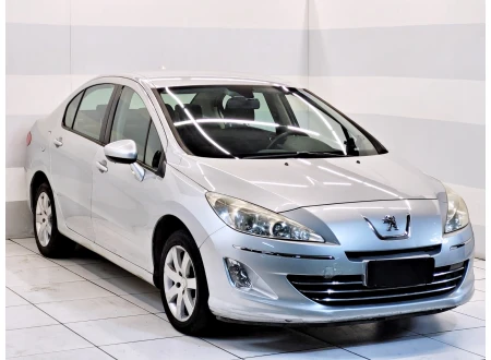 Peugeot 408
