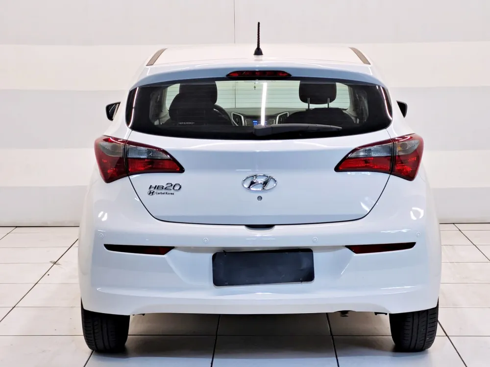 Hyundai HB20