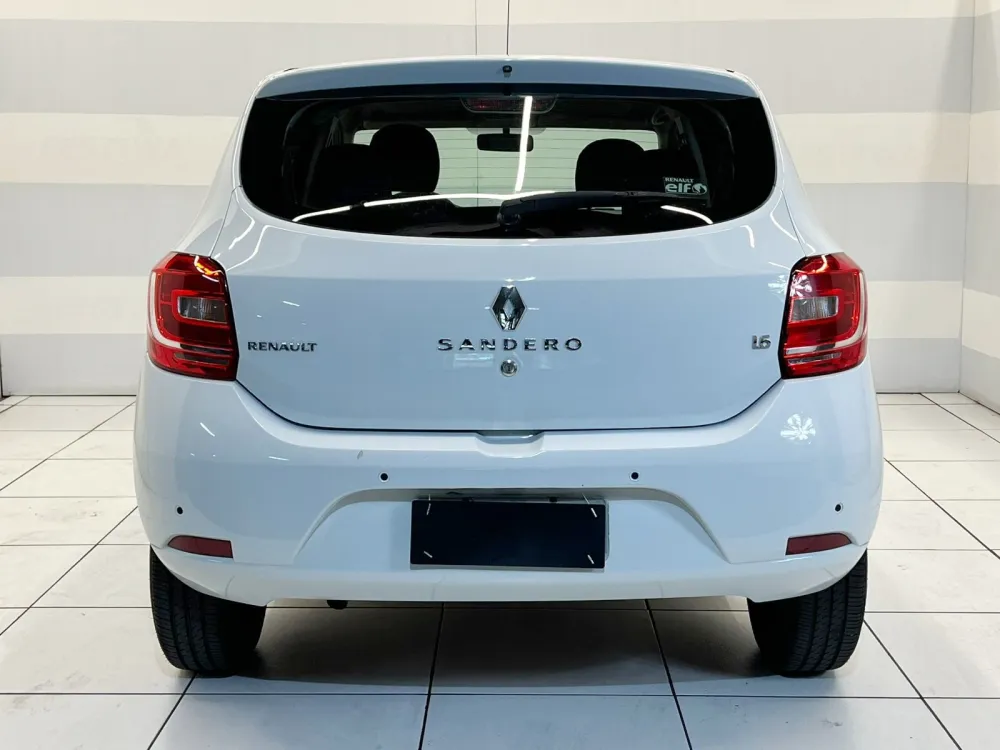 Renault SANDERO
