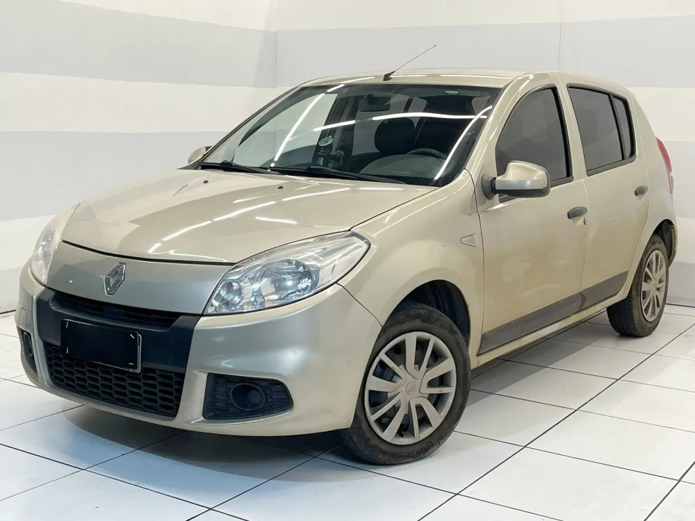 Renault SANDERO