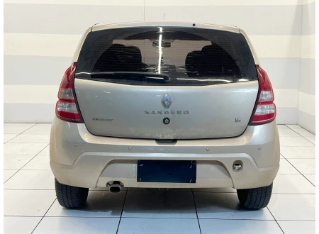 Renault SANDERO