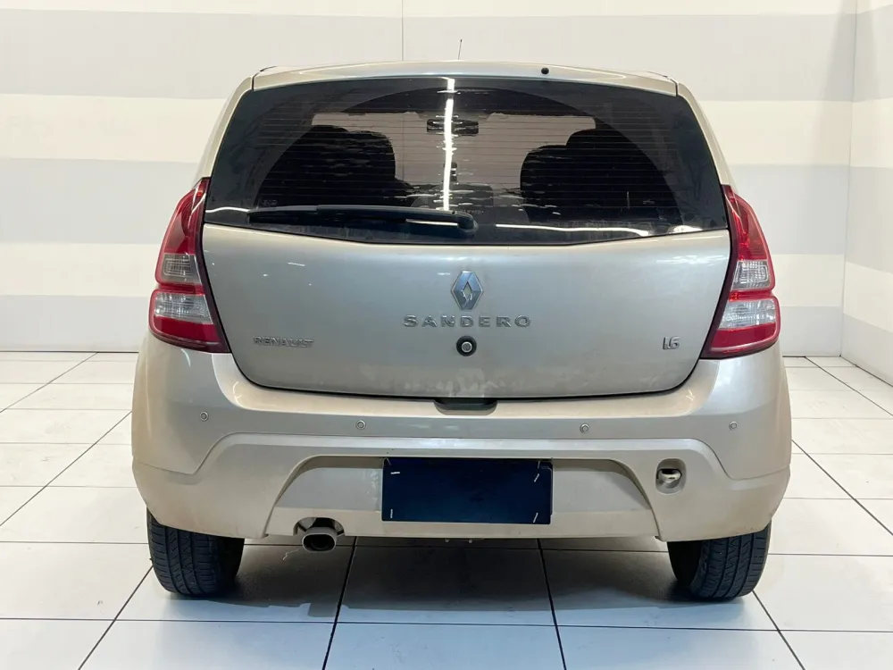 Renault SANDERO