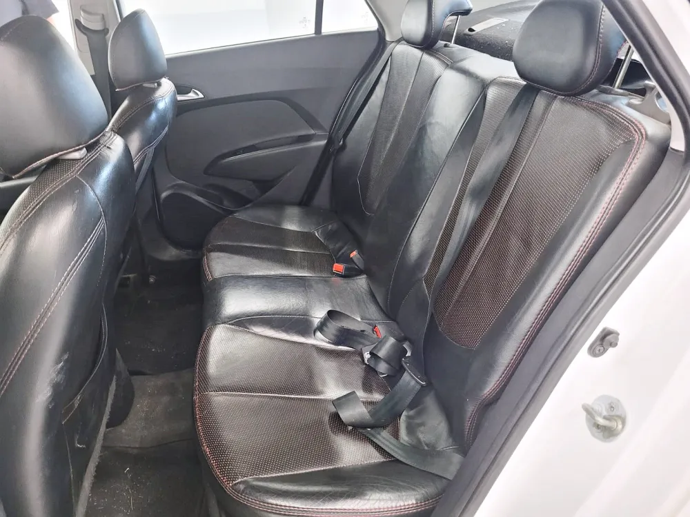 Hyundai HB20S