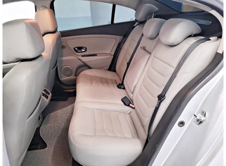 Renault FLUENCE