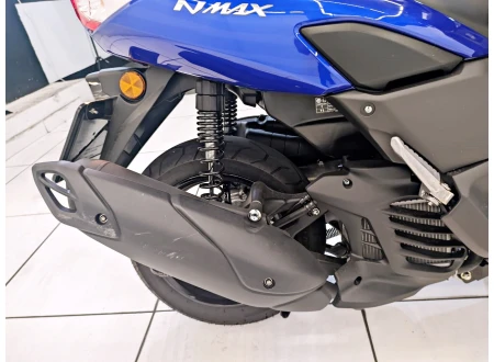 YAMAHA NMAX