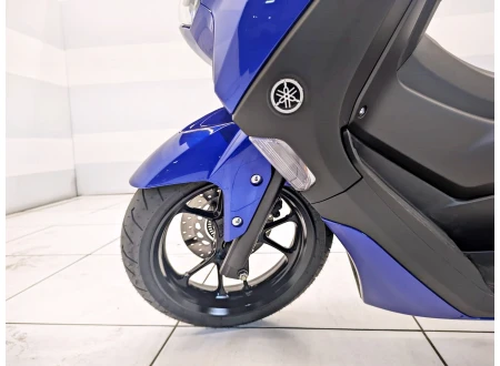 YAMAHA NMAX