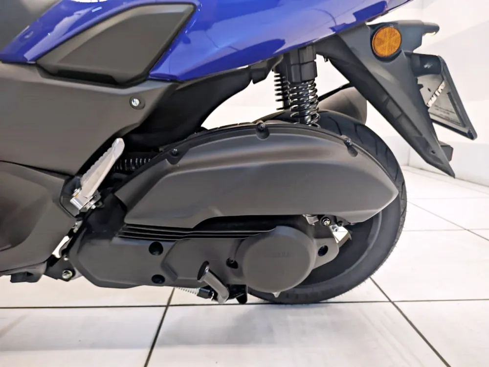 YAMAHA NMAX
