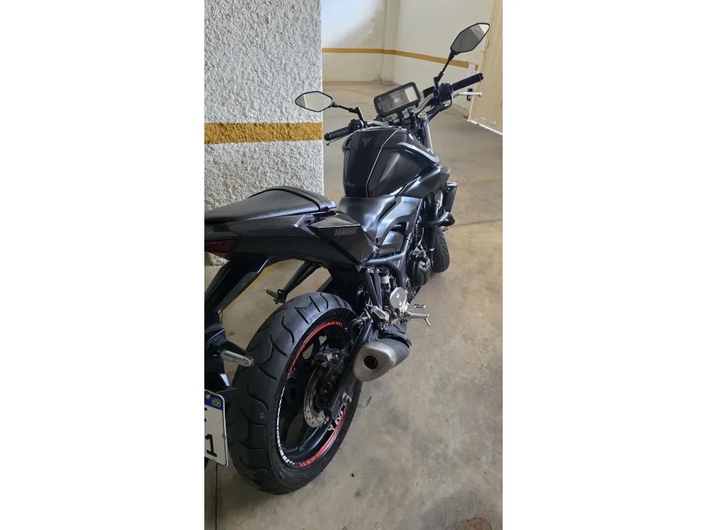 YAMAHA MT-03