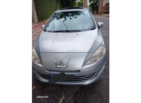 Peugeot 408
