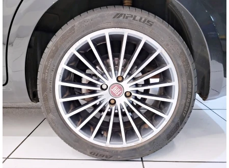 Fiat LINEA