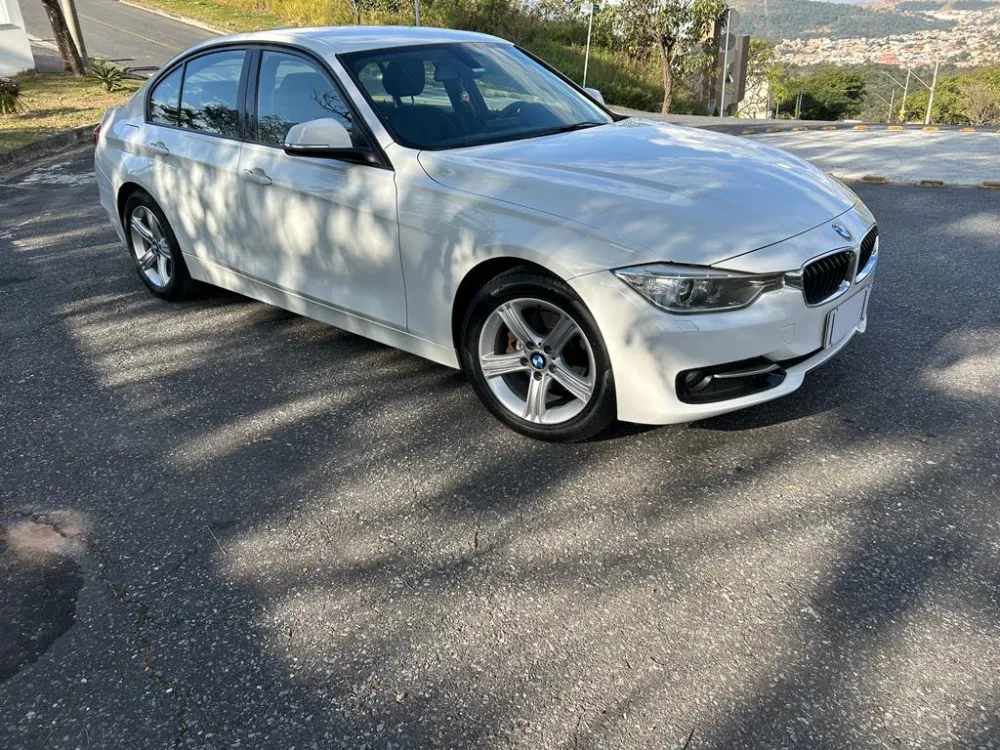 BMW 320i