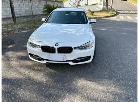 BMW 320i