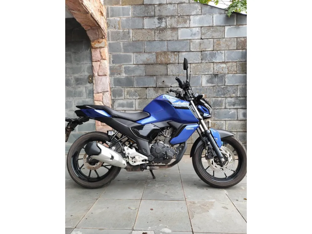 YAMAHA FZ15
