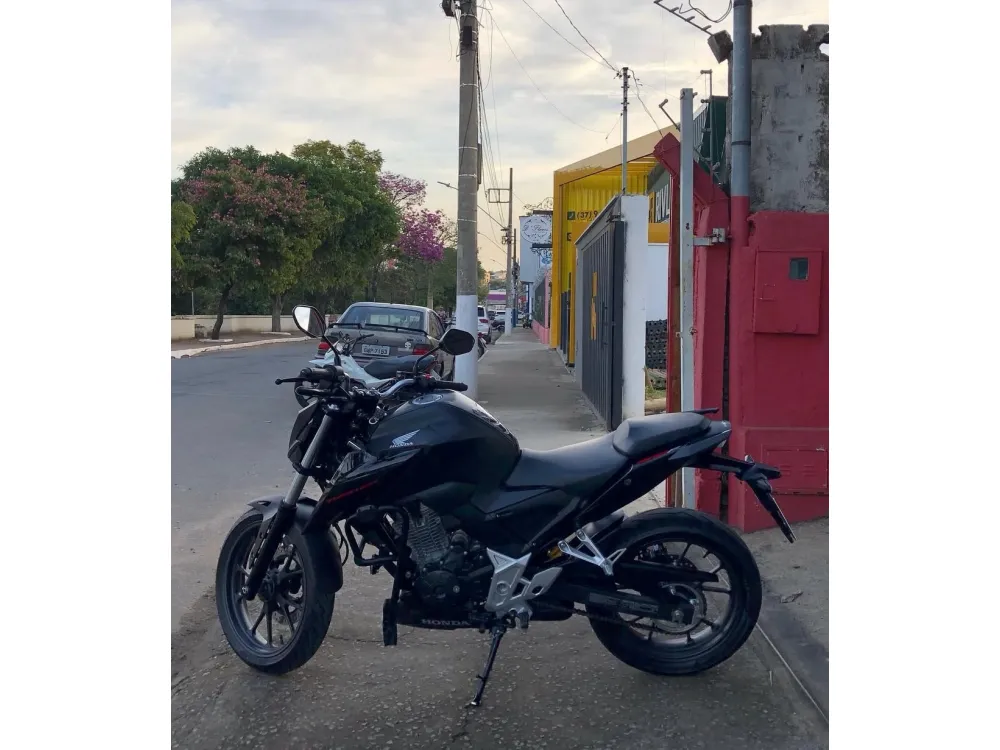 Honda CB