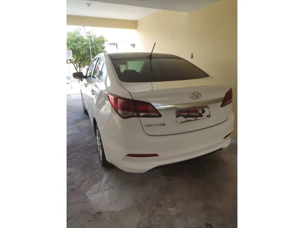 Hyundai HB20S