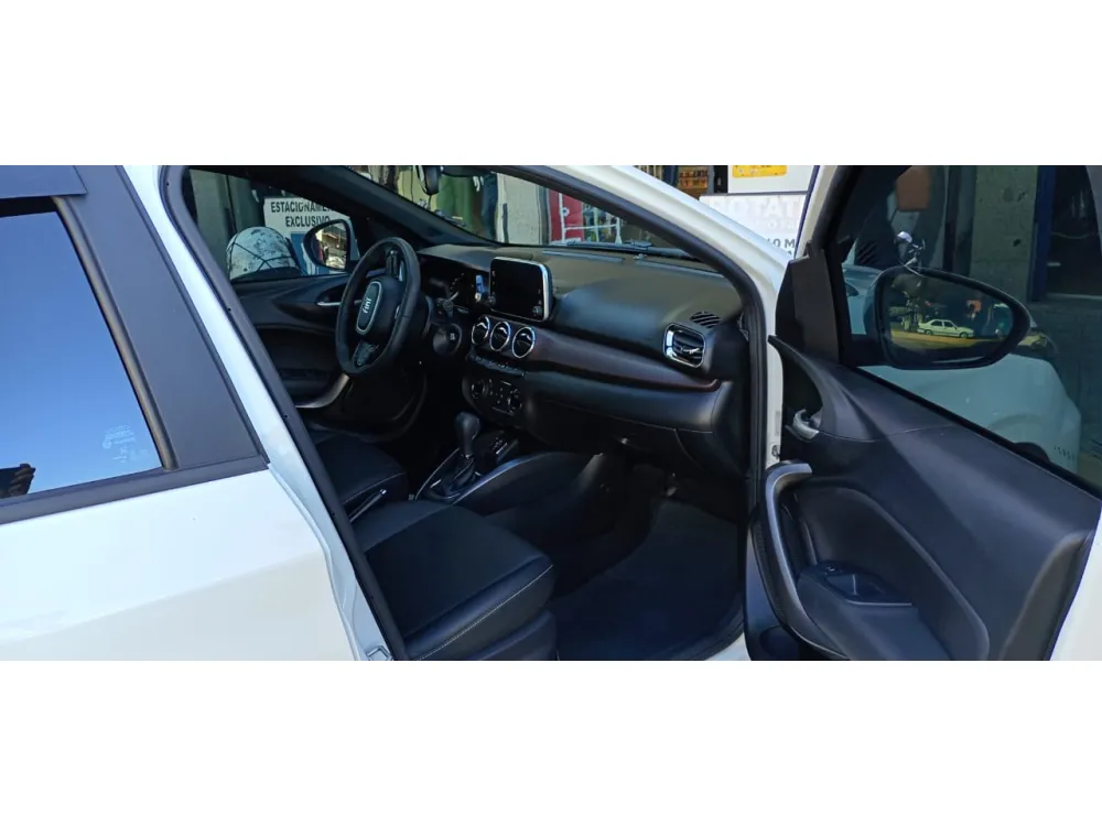 Fiat CRONOS