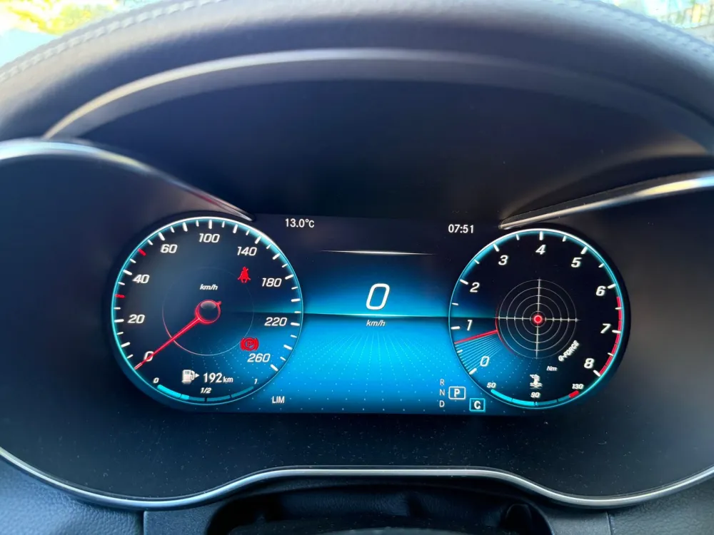 Mercedes-Benz C-180