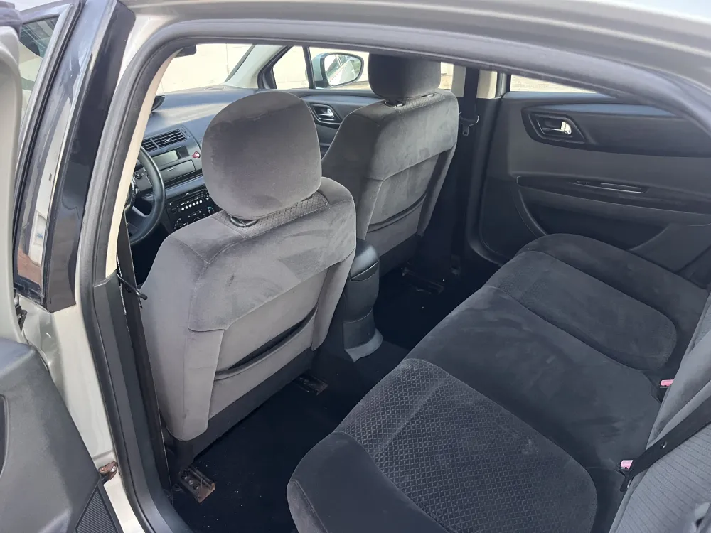 Citroën C4