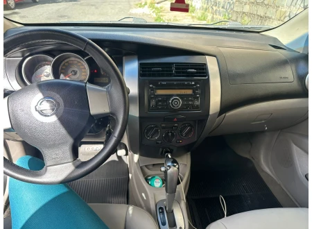 Nissan LIVINA