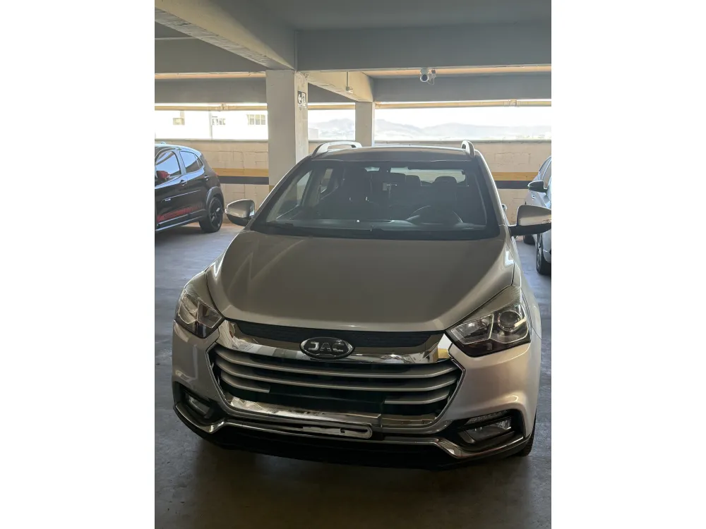 JAC T40