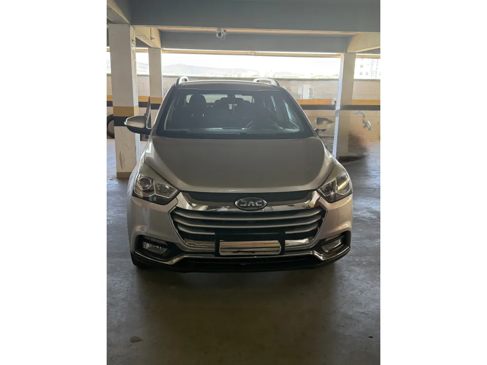 JAC T40