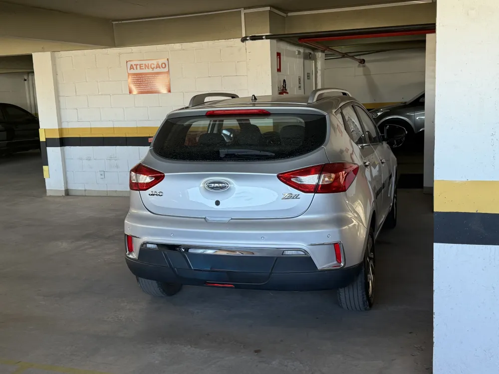 JAC T40
