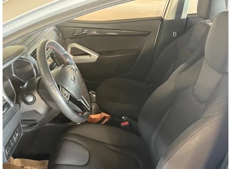 JAC T40