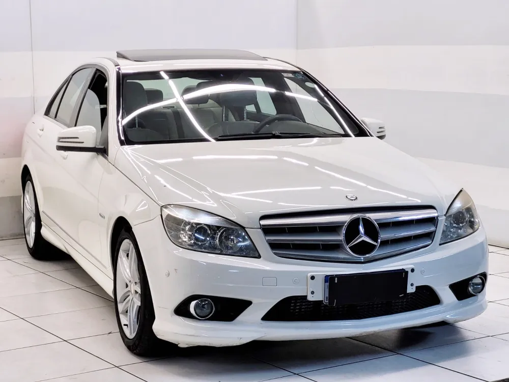 Mercedes-Benz C-200