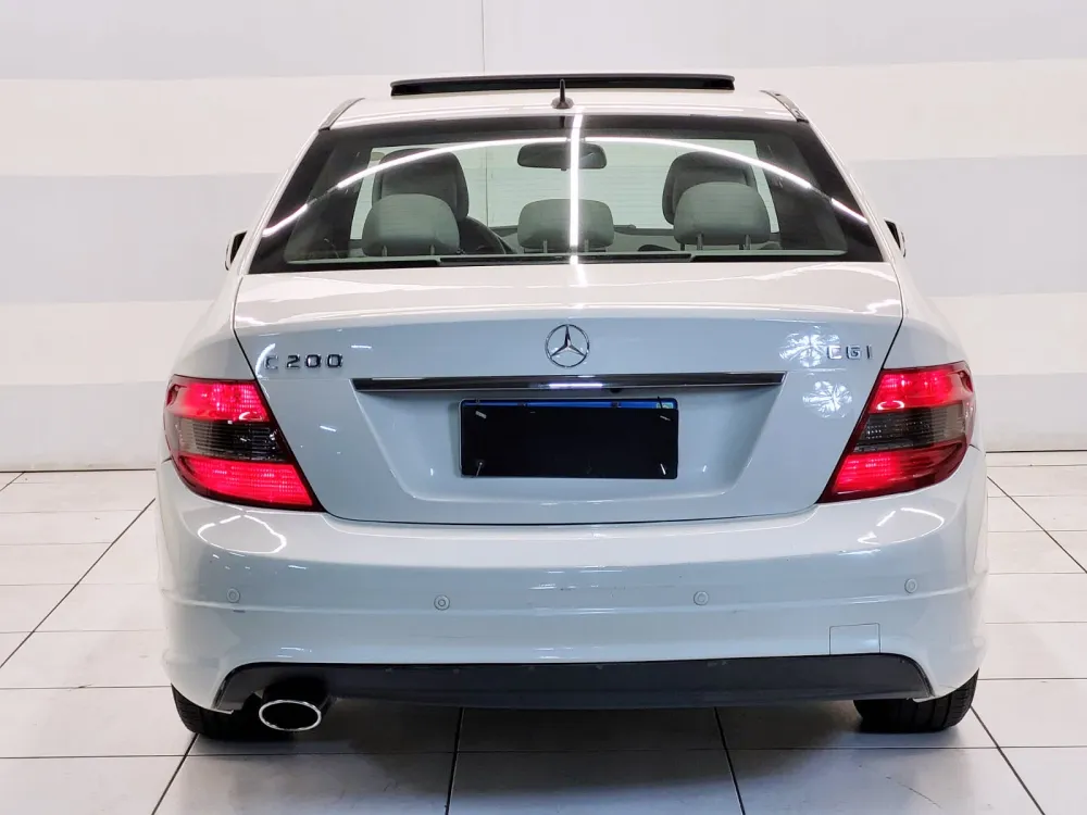 Mercedes-Benz C-200
