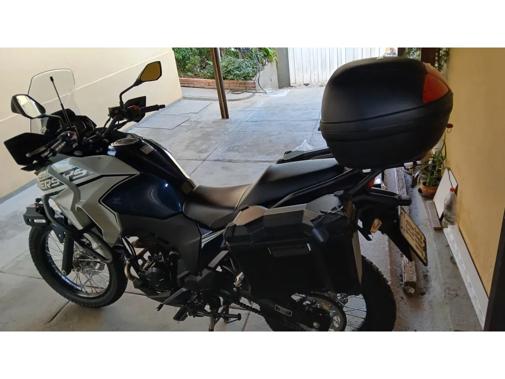 KAWASAKI Versys-X