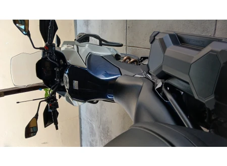 KAWASAKI Versys-X