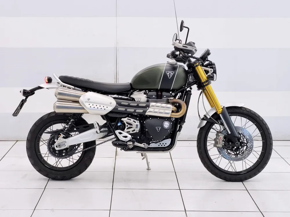 TRIUMPH SCRAMBLER