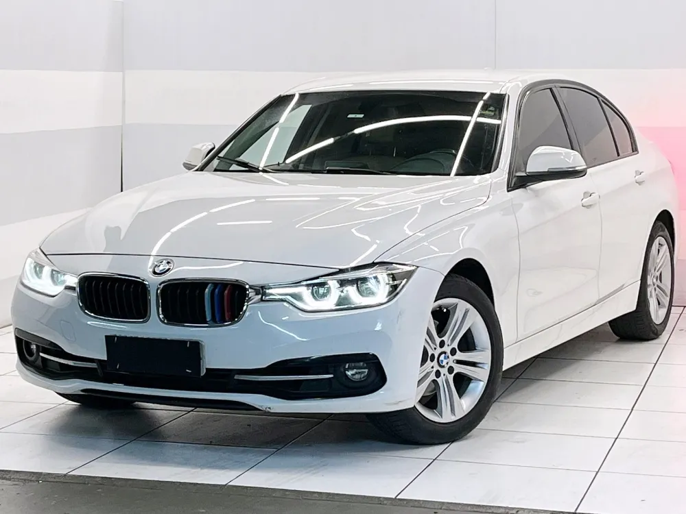 BMW 320i