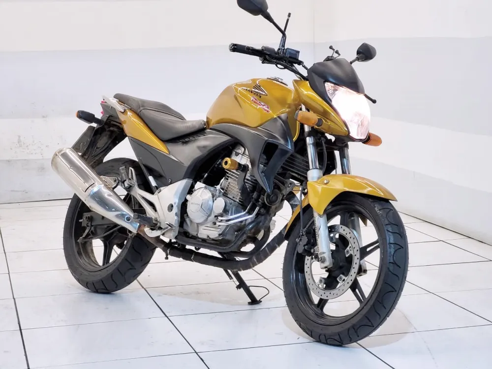 Honda CB