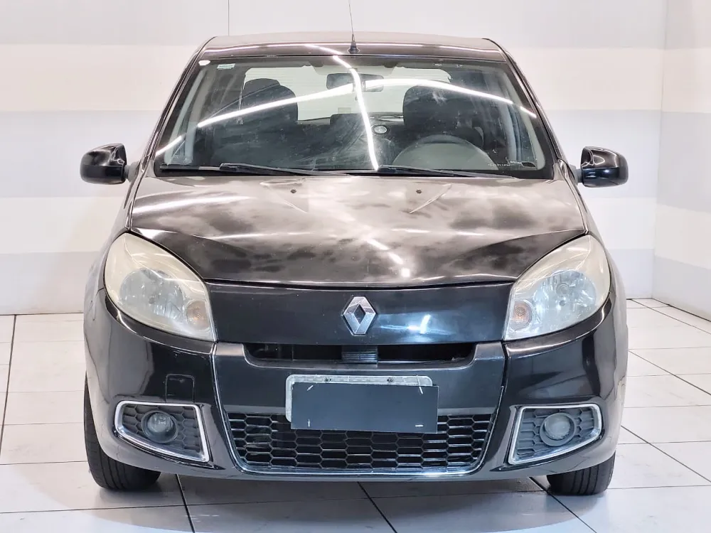 Renault SANDERO