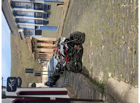 YAMAHA XJ6