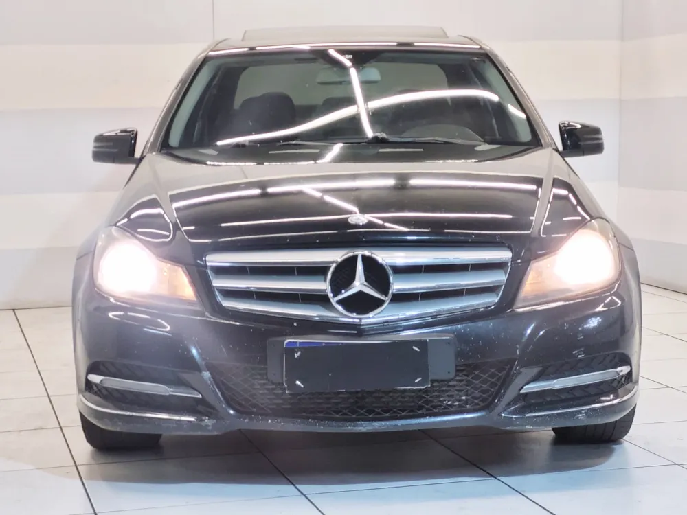 Mercedes-Benz C-200
