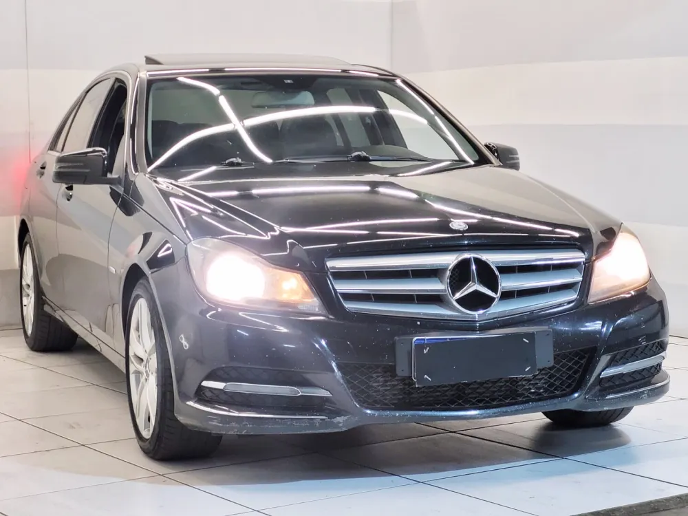 Mercedes-Benz C-200
